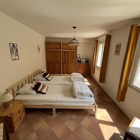 Maison Calme En Pleine Nature Jusqu'a 10 Personnes