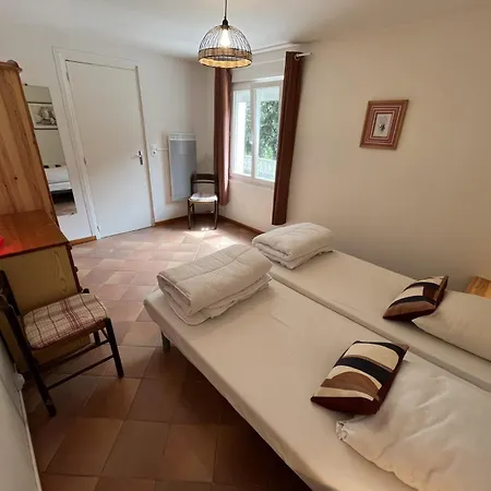 Maison Calme En Pleine Nature Jusqu'a 10 Personnes * Cabrespine