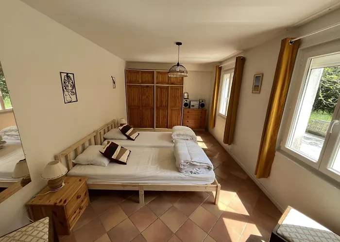 Maison Calme En Pleine Nature Jusqu'a 10 Personnes
