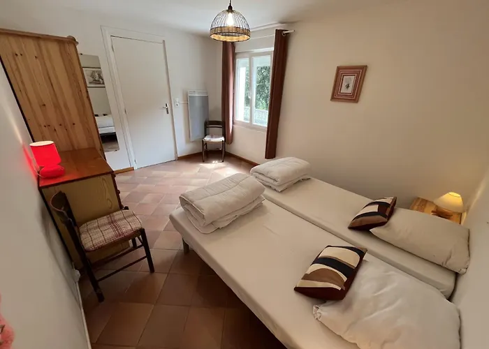 Maison Calme En Pleine Nature Jusqu'a 10 Personnes * Cabrespine